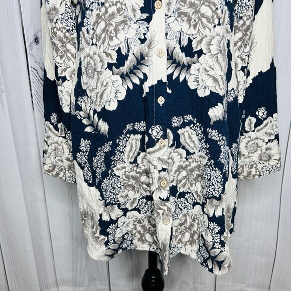 Soft Surroundings St Remy Floral Button Up Tunic Shirt Shacket Size Petite M - Picture 3 of 10
